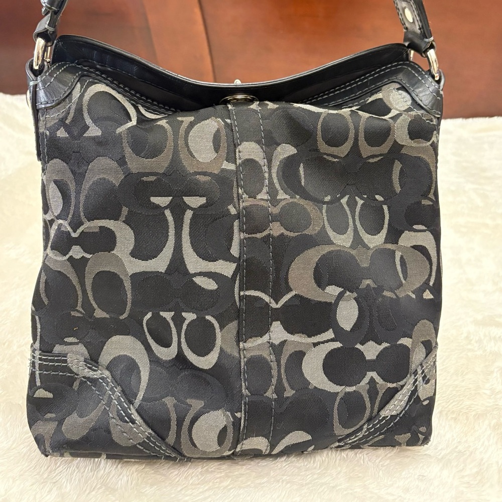 Coach Optic Chelsea Hob. Turnlock. Braided strap. - Picture 2 of 13